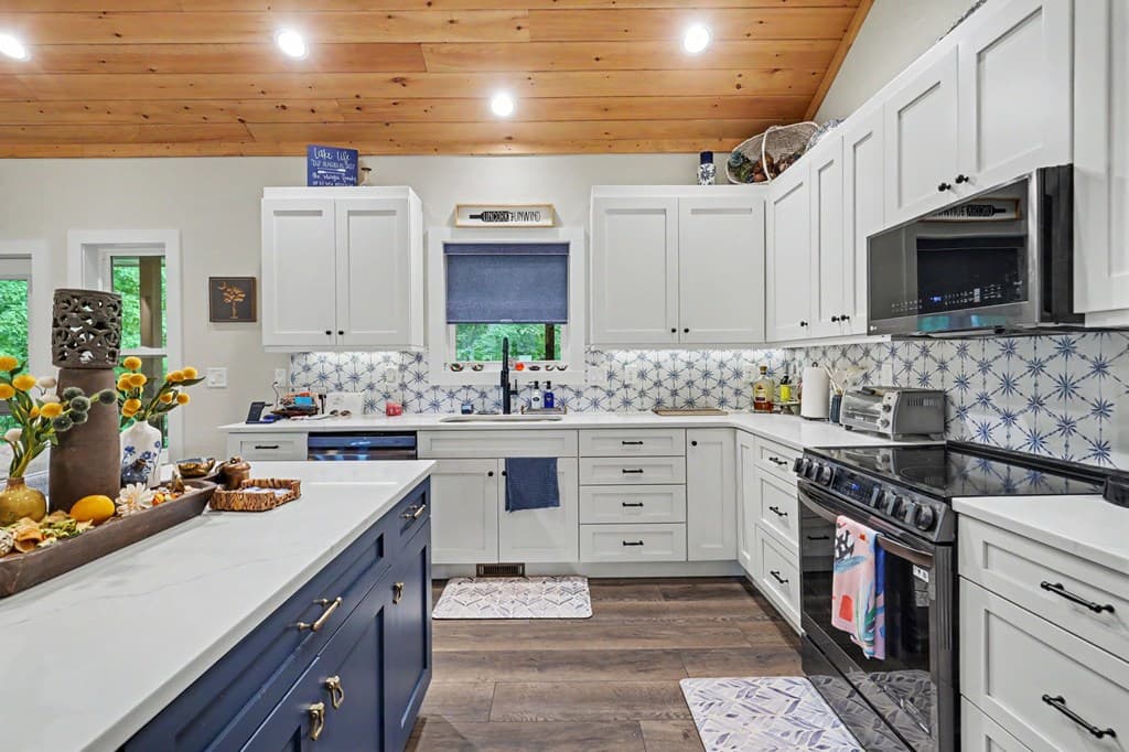 147 Clearview Lane, Blairsville GA 30512 - Photo