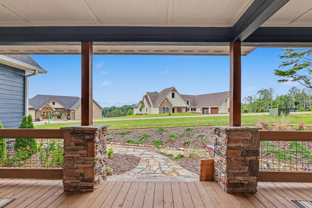 147 Clearview Lane, Blairsville GA 30512 - Photo