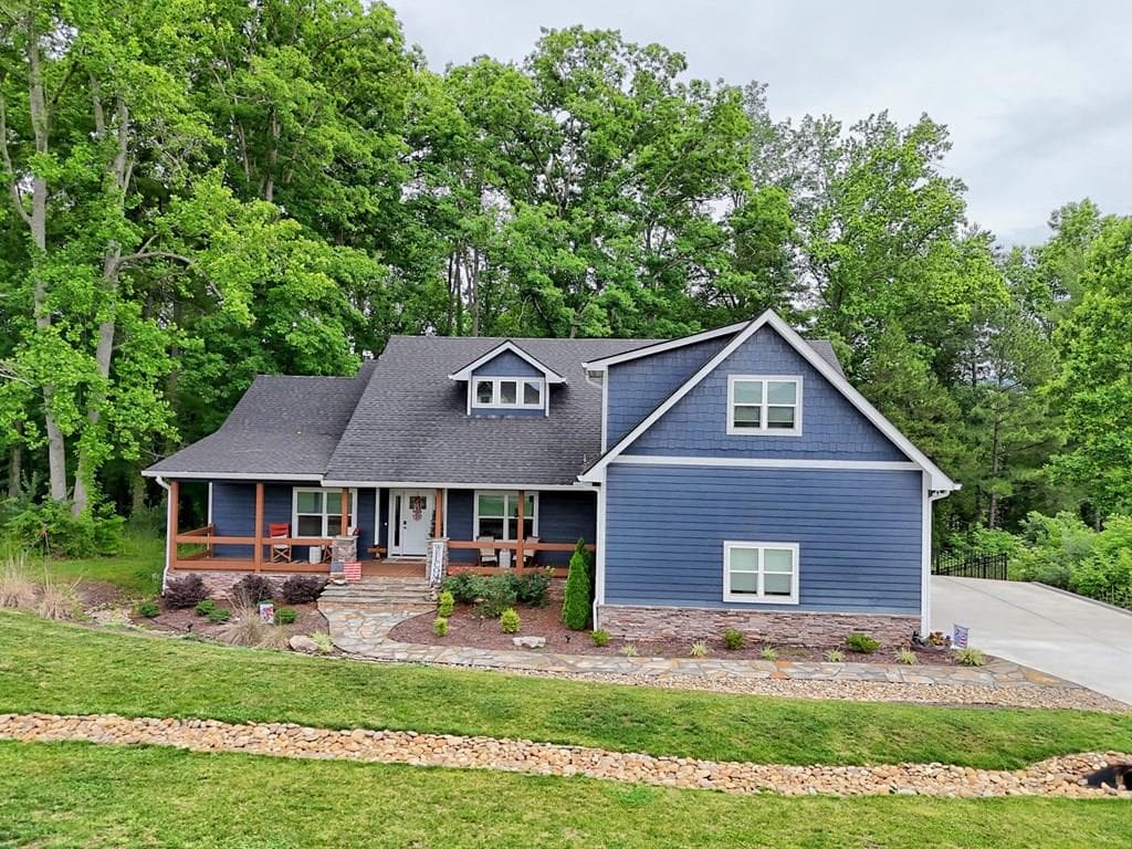 147 Clearview Lane, Blairsville GA 30512 - Primary photo