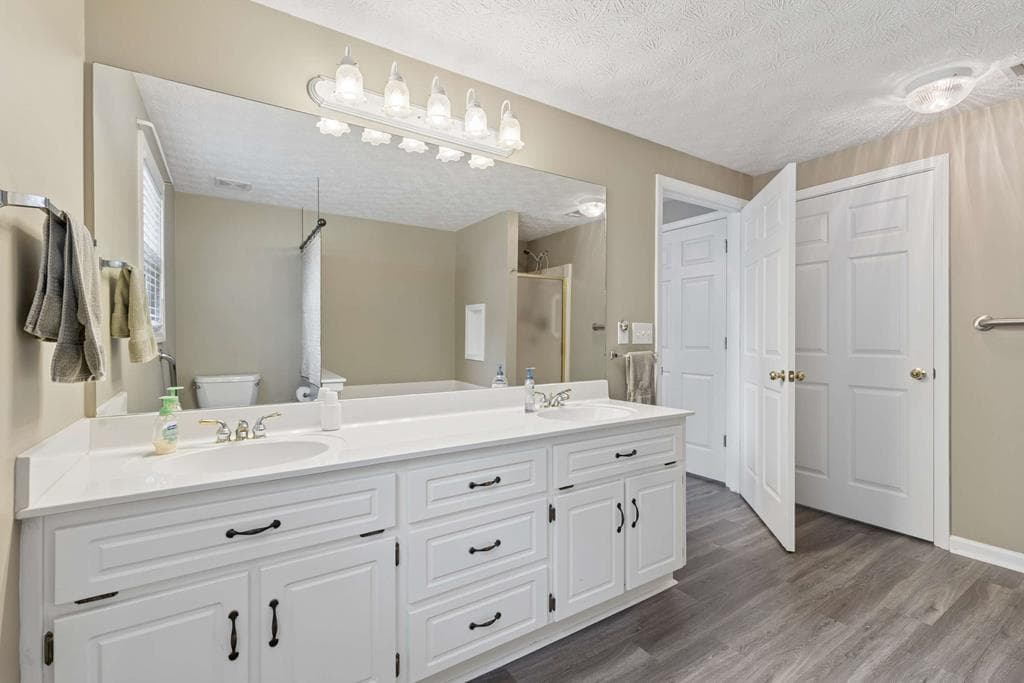 121 Chestnut Hill Drive, Canton GA 30114 - Photo