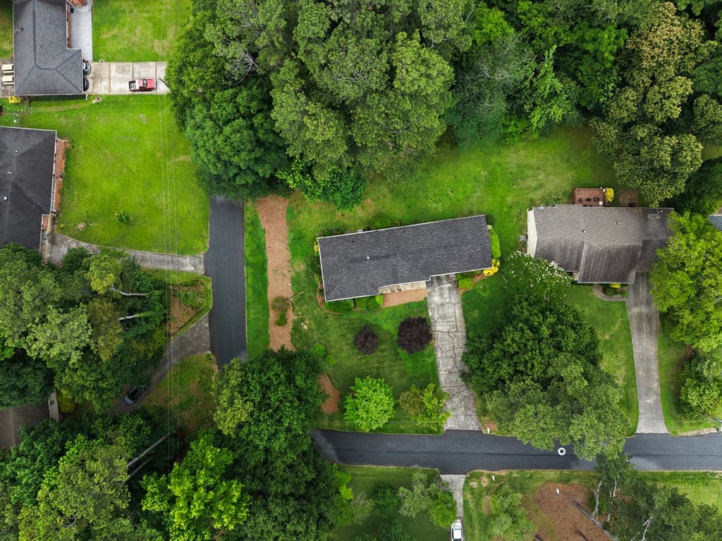 940 Chesterfield Drive, Marietta GA 30066 - Photo