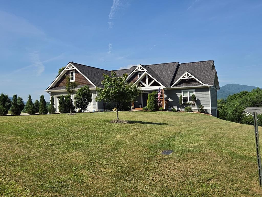 958 New Forest Road, Young Harris GA 30582 - Primary photo