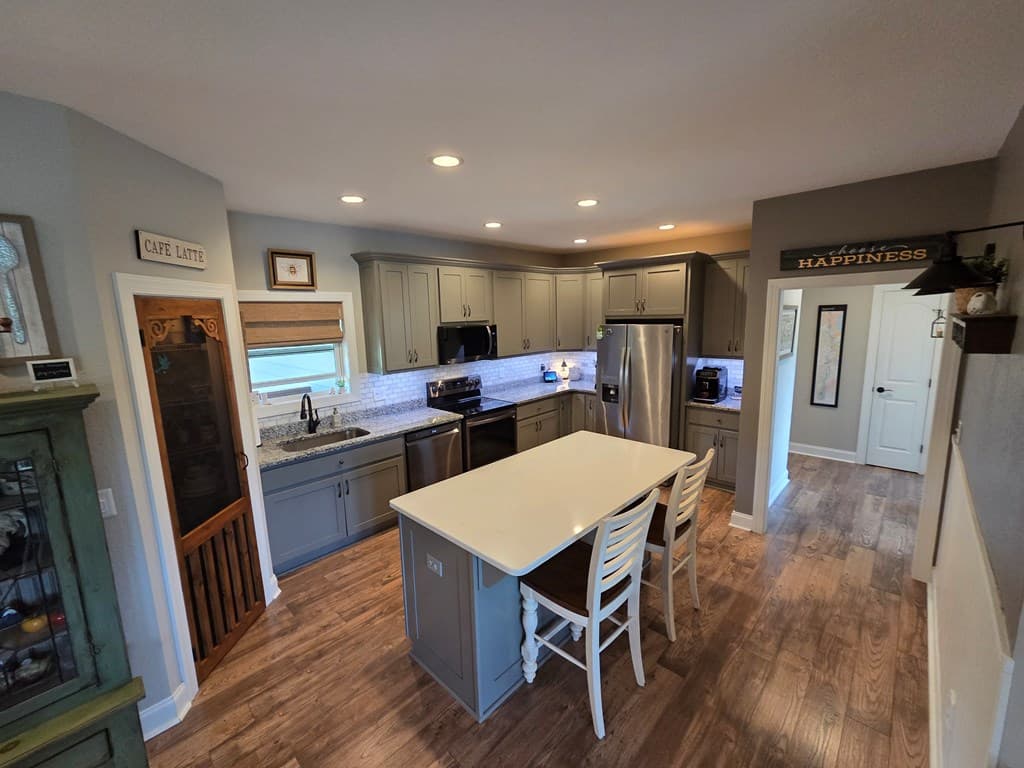 958 New Forest Road, Young Harris GA 30582 - Photo