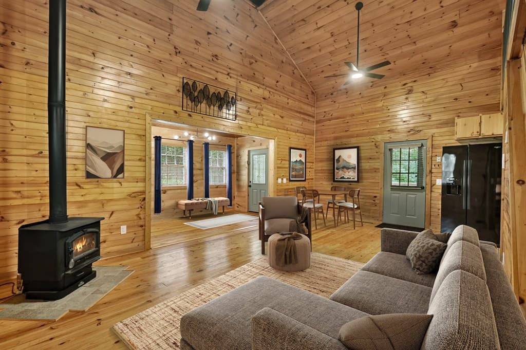665 Shady Lane, Mineral Bluff GA 30559 - Photo