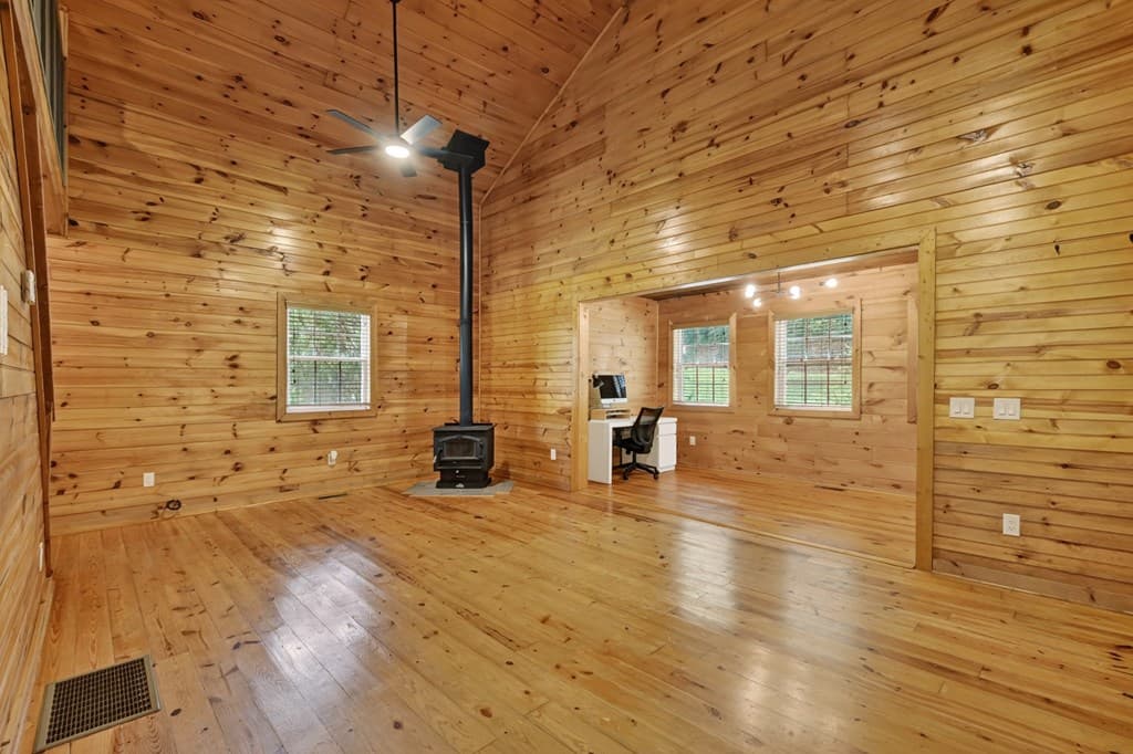 665 Shady Lane, Mineral Bluff GA 30559 - Photo