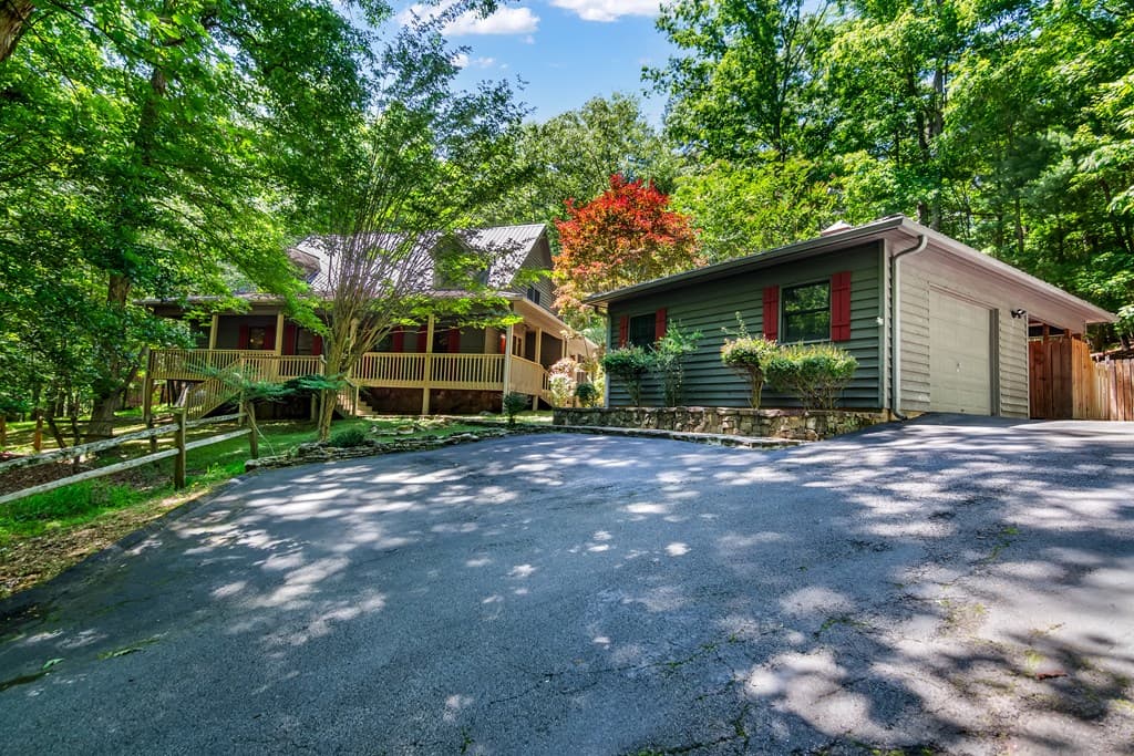 63 Misty Hollow Road, Ellijay GA 30536 - Photo