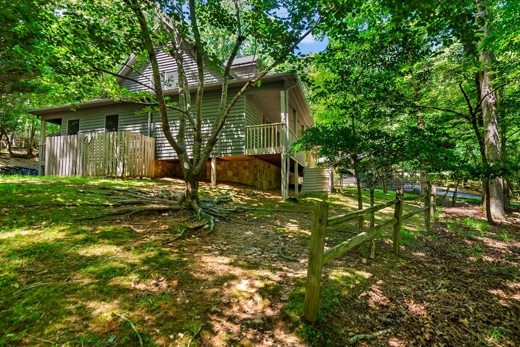 63 Misty Hollow Road, Ellijay GA 30536 - Photo