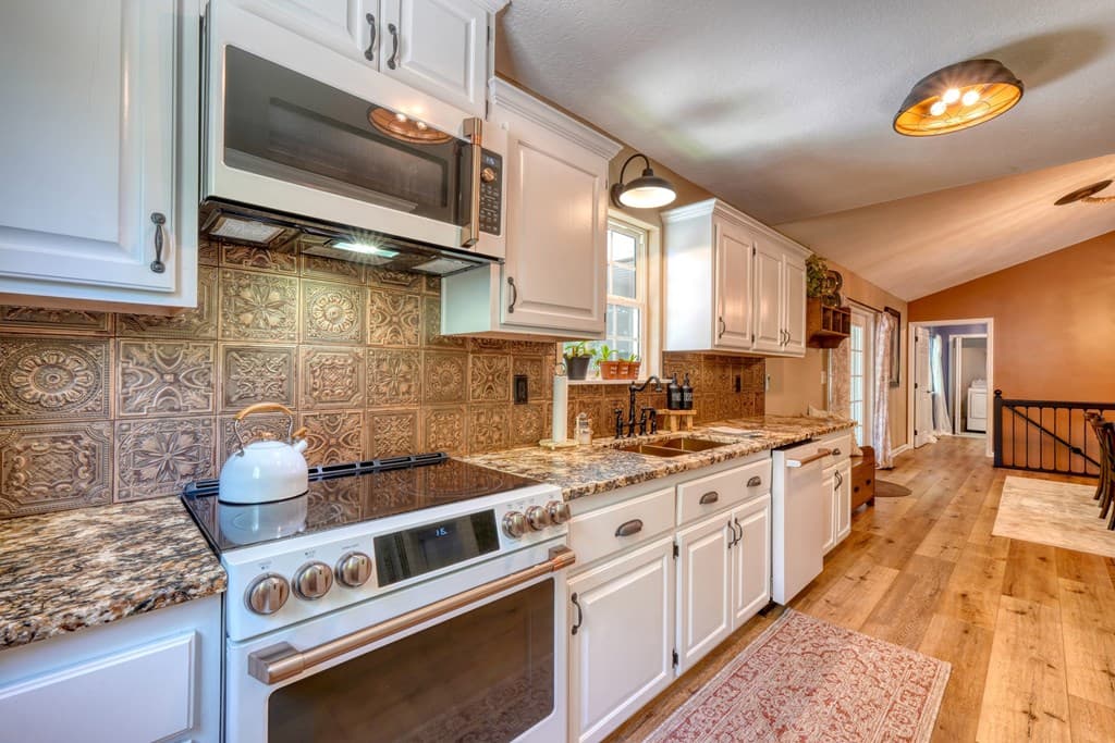 18 Tranquility Trail, Blairsville GA 30512 - Photo