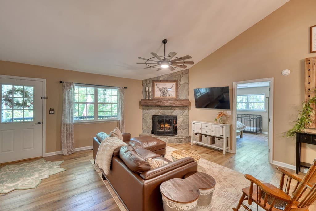 18 Tranquility Trail, Blairsville GA 30512 - Photo