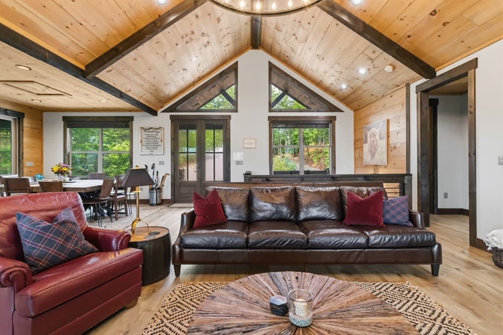 254 Leatherwood Mountain Road, Ellijay GA 30540 - Photo