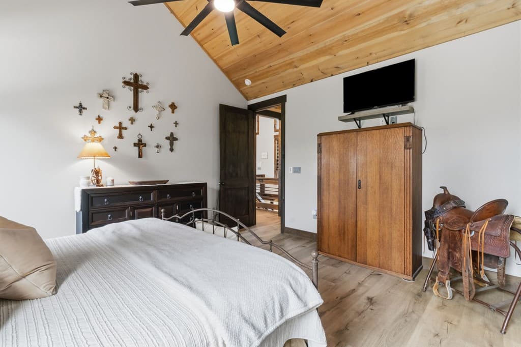 254 Leatherwood Mountain Road, Ellijay GA 30540 - Photo