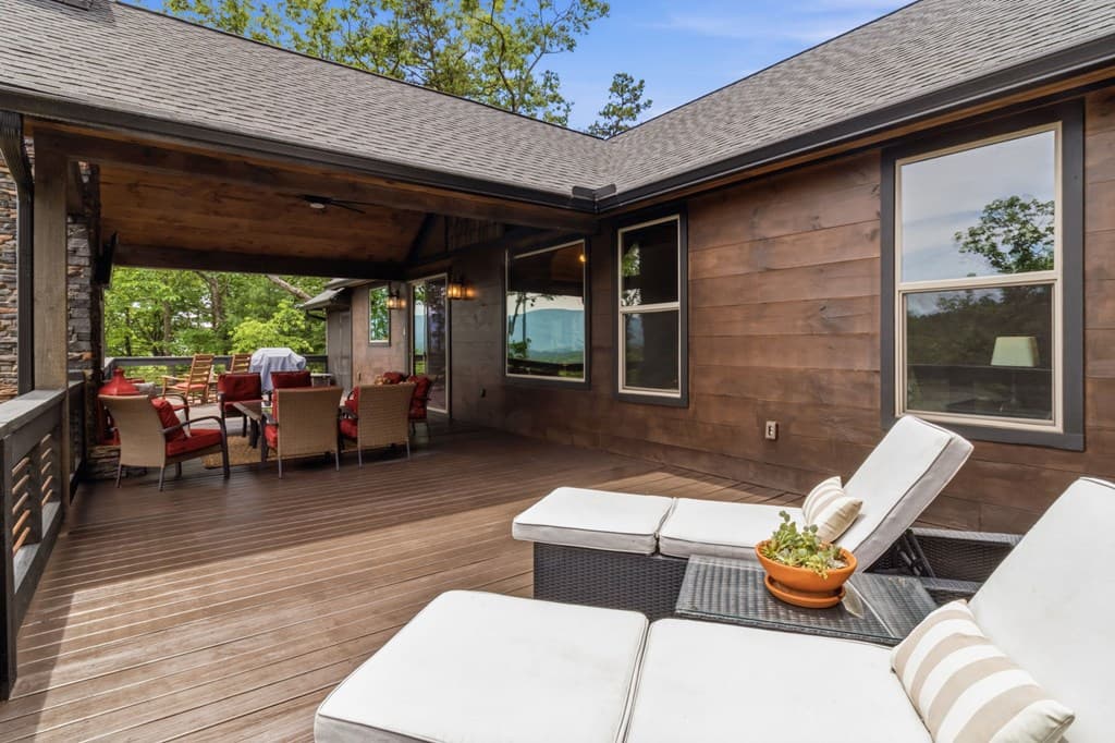 254 Leatherwood Mountain Road, Ellijay GA 30540 - Photo