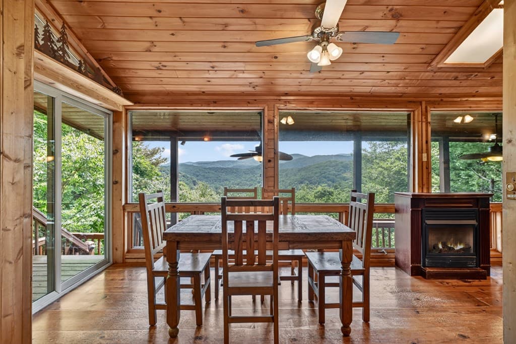 277 Hickory Nut Trail, Blue Ridge GA 30513 - Photo