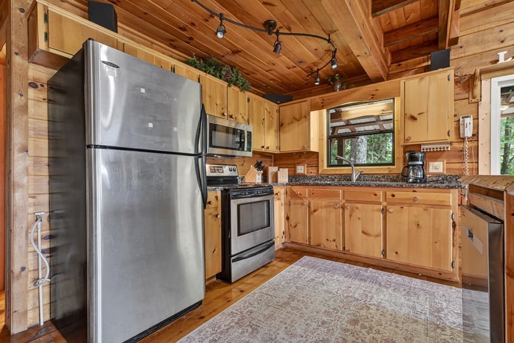 277 Hickory Nut Trail, Blue Ridge GA 30513 - Photo