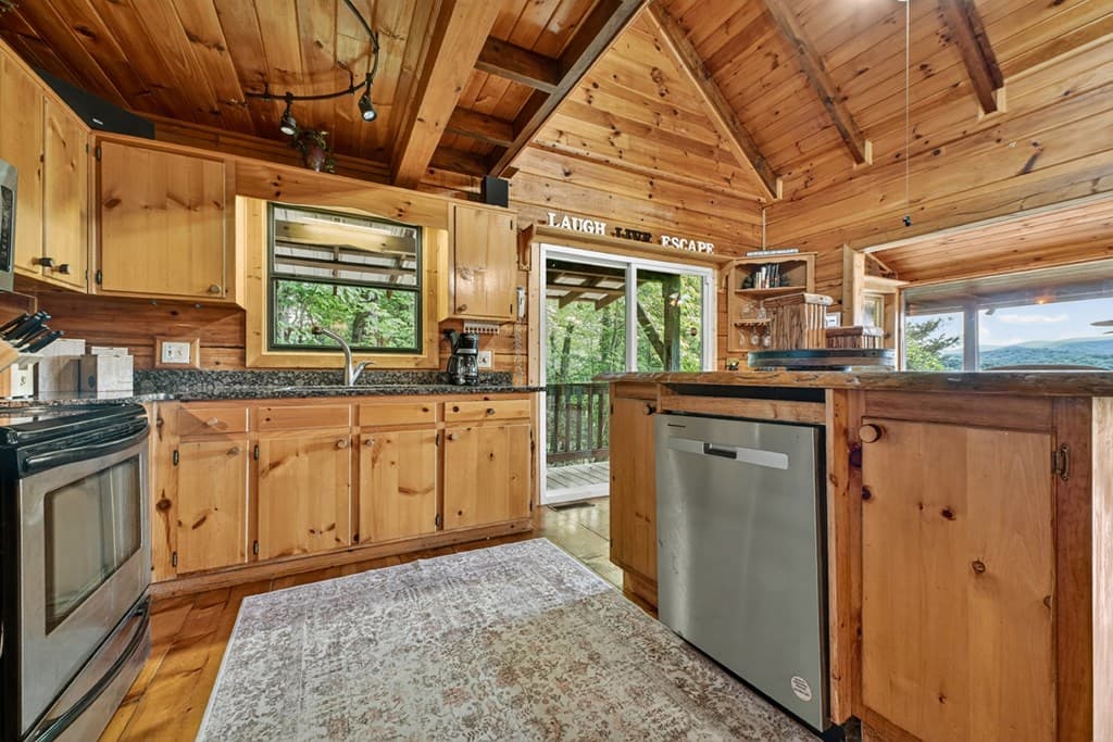 277 Hickory Nut Trail, Blue Ridge GA 30513 - Photo