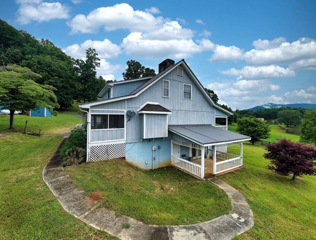 838 Tay Walk Way, Hiawassee GA 30546 - Photo