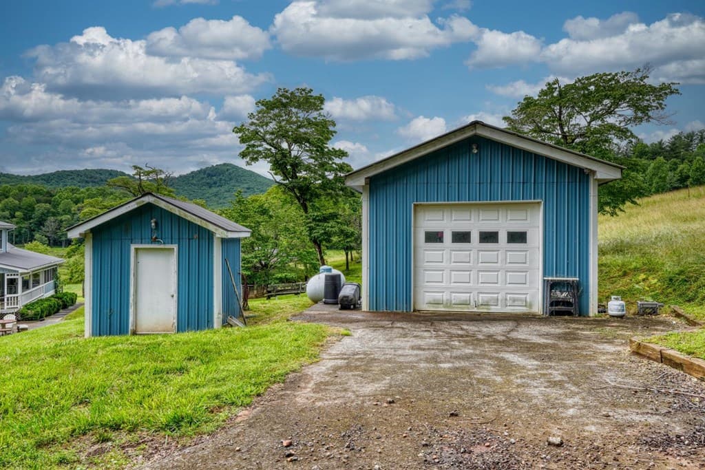 838 Tay Walk Way, Hiawassee GA 30546 - Photo
