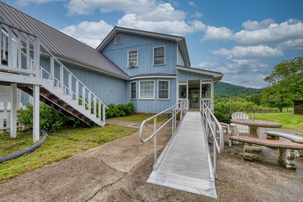 838 Tay Walk Way, Hiawassee GA 30546 - Photo