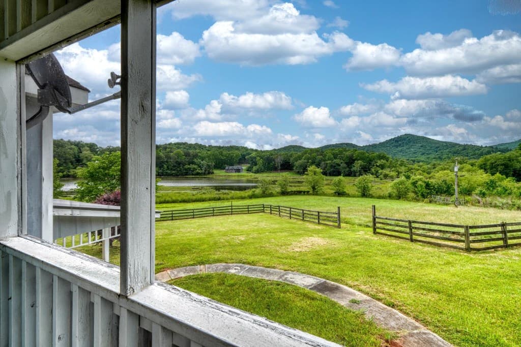 838 Tay Walk Way, Hiawassee GA 30546 - Photo