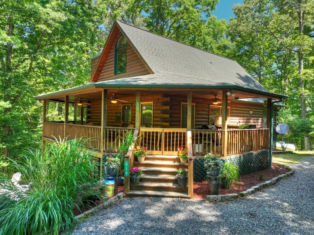 979 Cherokee Lane, Mccaysville GA 30555 - Photo