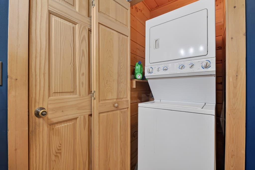 979 Cherokee Lane, Mccaysville GA 30555 - Photo