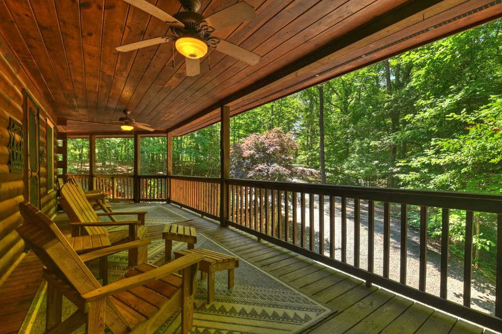 979 Cherokee Lane, Mccaysville GA 30555 - Photo