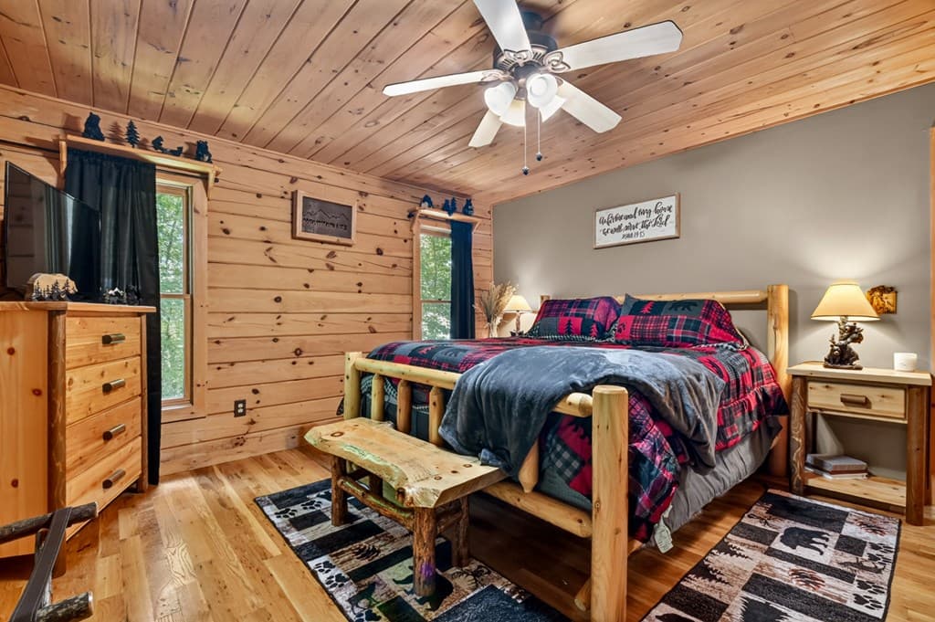 979 Cherokee Lane, Mccaysville GA 30555 - Photo