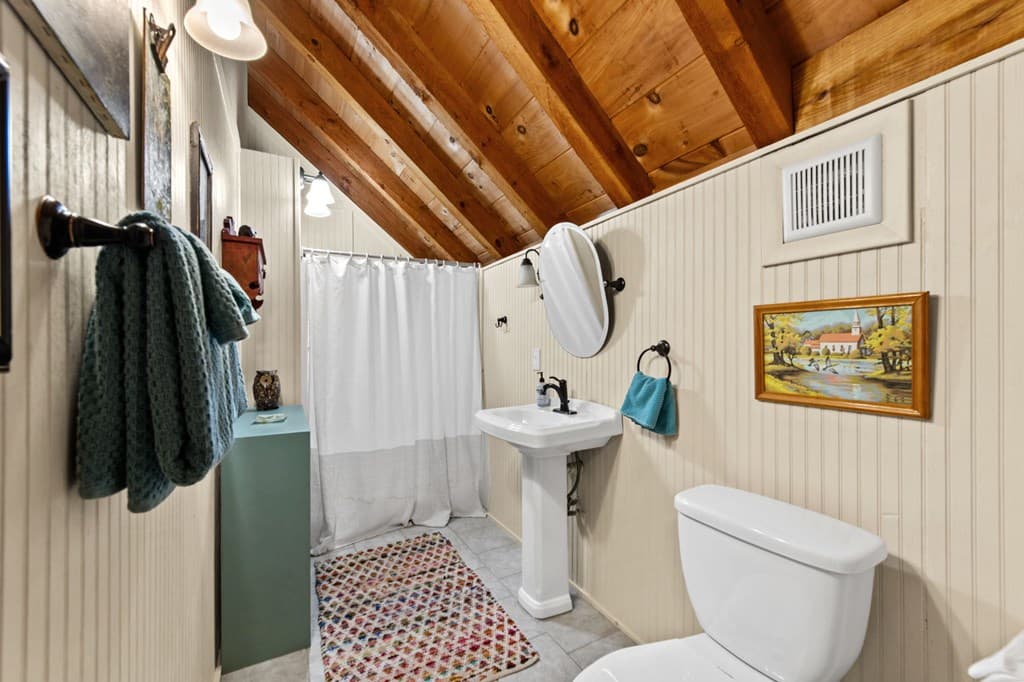 184 Fightingtown Drive, Blue Ridge GA 30513 - Photo