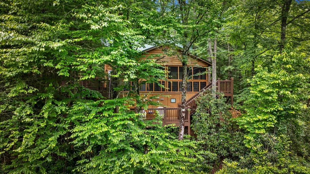 184 Fightingtown Drive, Blue Ridge GA 30513 - Photo