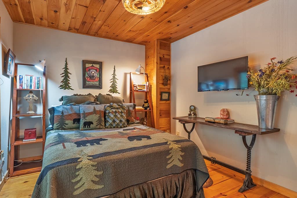 55 Ridge Top Drive, Ellijay GA 30536 - Photo