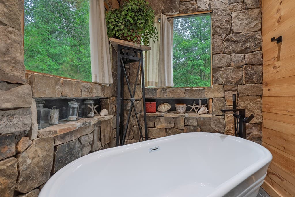 55 Ridge Top Drive, Ellijay GA 30536 - Photo