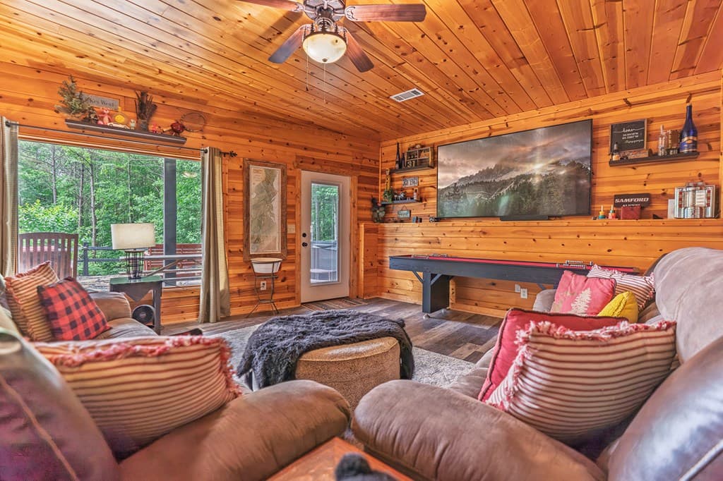 55 Ridge Top Drive, Ellijay GA 30536 - Photo