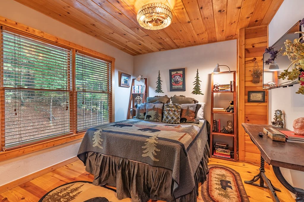 55 Ridge Top Drive, Ellijay GA 30536 - Photo