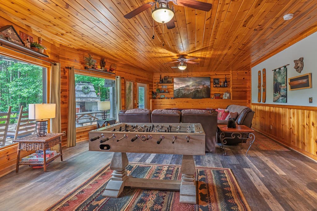 55 Ridge Top Drive, Ellijay GA 30536 - Photo