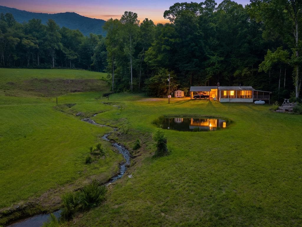 1449 Muskrat Creek Road, Hayesville NC 28904 - Photo
