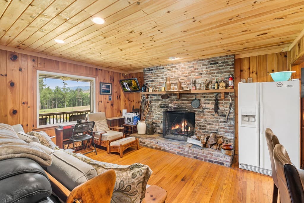 1449 Muskrat Creek Road, Hayesville NC 28904 - Photo