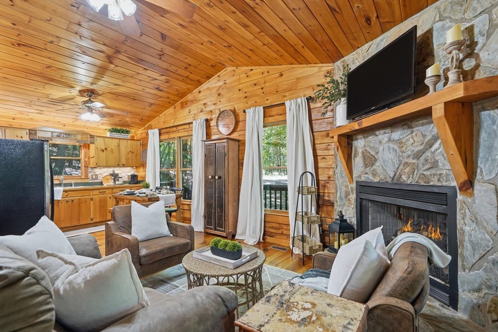 122 Riverbend Trail, Ellijay GA 30540 - Photo