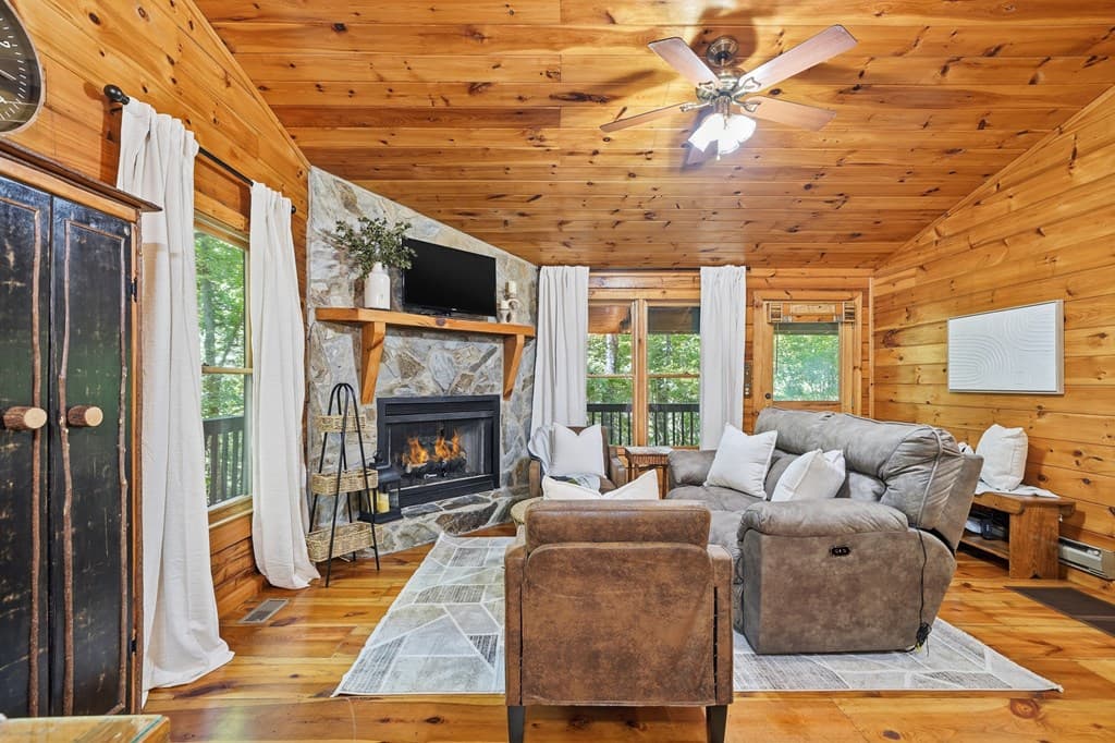 122 Riverbend Trail, Ellijay GA 30540 - Photo