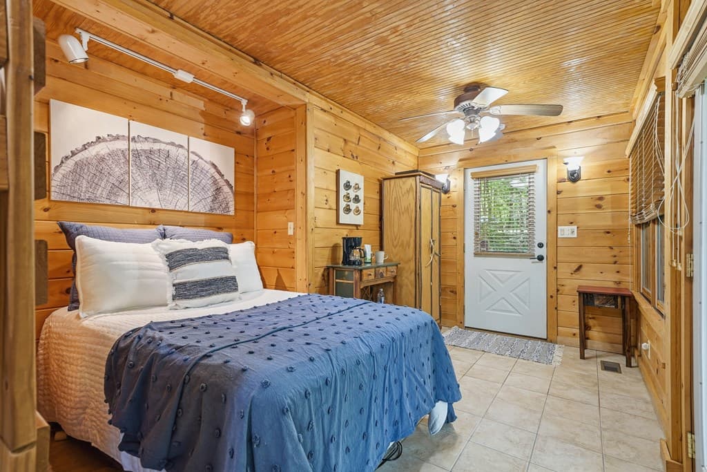 122 Riverbend Trail, Ellijay GA 30540 - Photo