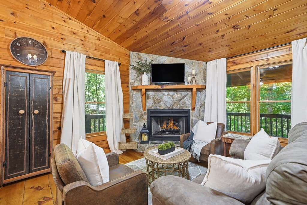 122 Riverbend Trail, Ellijay GA 30540 - Photo
