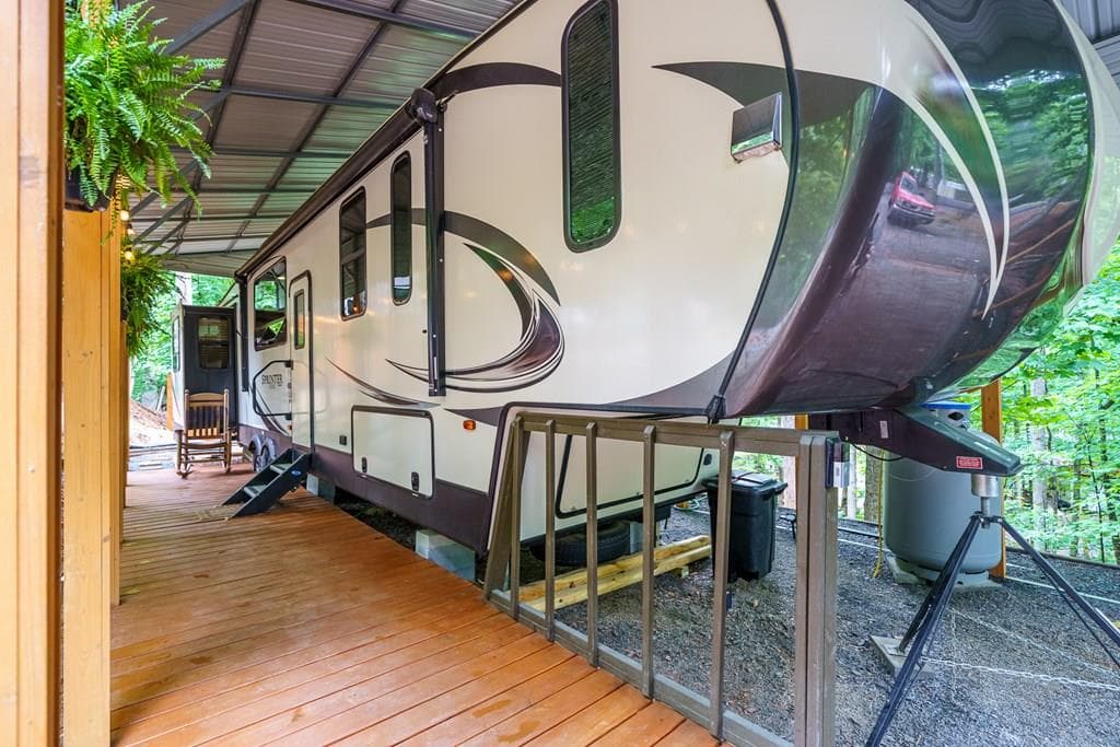 368 17th Street, Ellijay GA 30540 - Primary photo