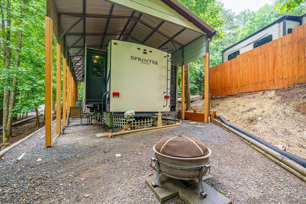 368 17th Street, Ellijay GA 30540 - Photo