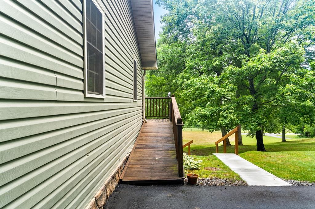 3318 Old Hwy 64e, Hayesville NC 28904 - Photo