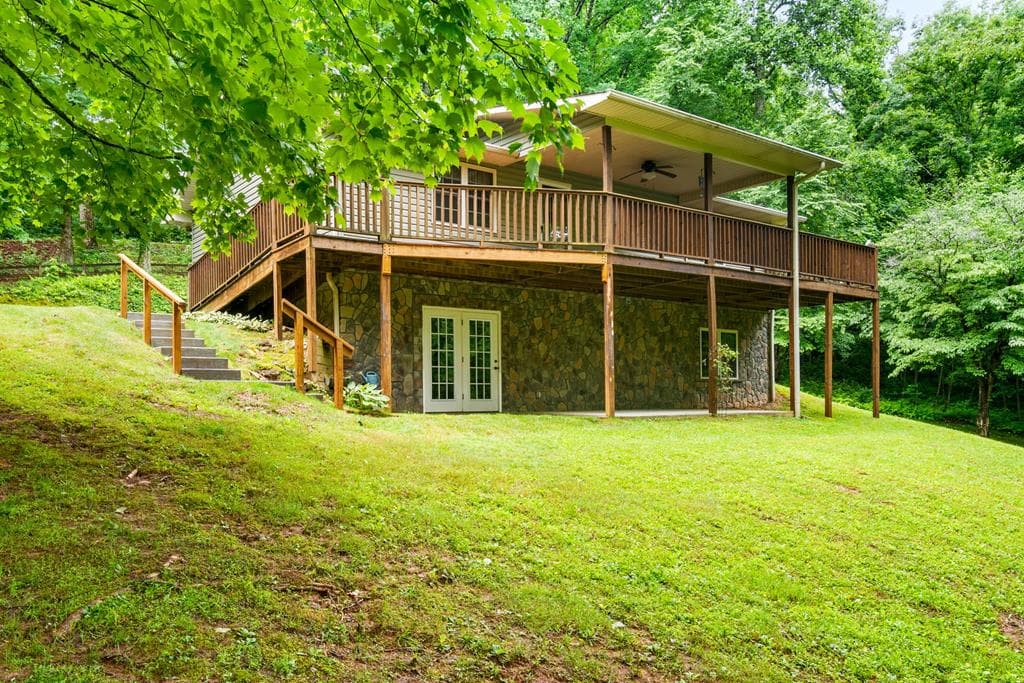 3318 Old Hwy 64e, Hayesville NC 28904 - Photo