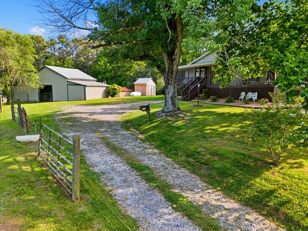 10797 W Hwy 53w, Talking Rock GA 30175 - Photo