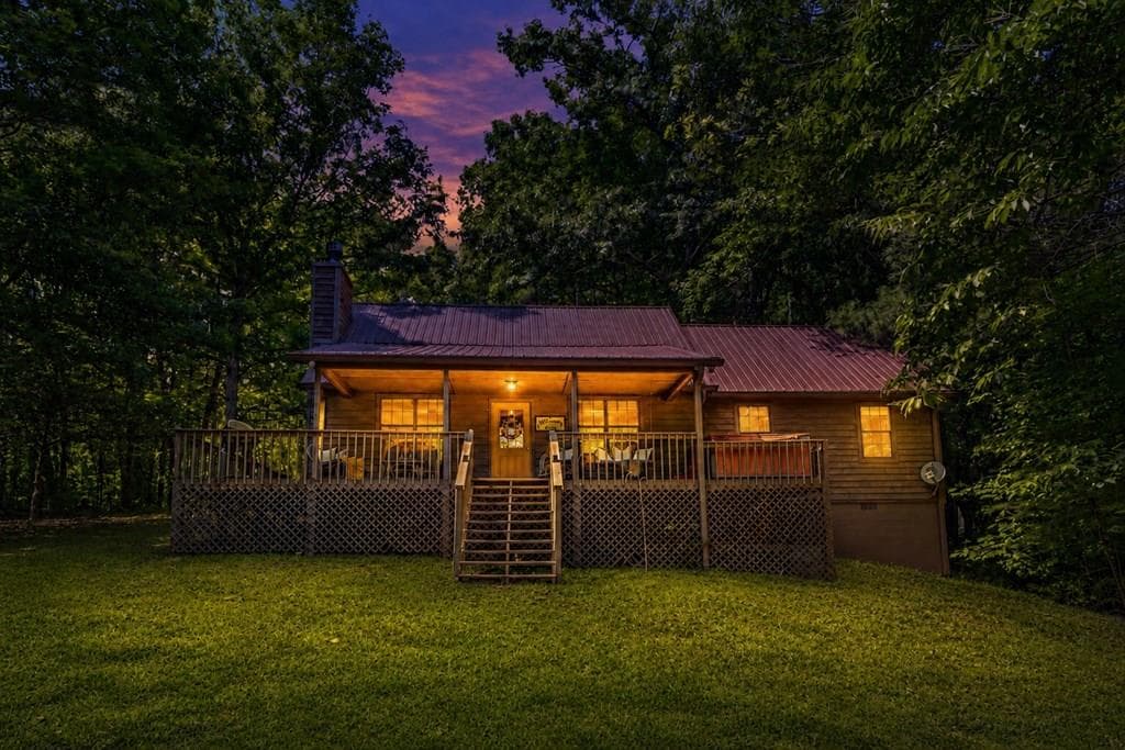 58 Peach Lane, Ellijay GA 30536 - Primary photo