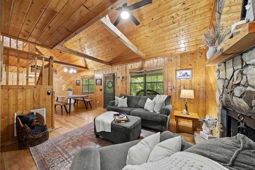 58 Peach Lane, Ellijay GA 30536 - Photo