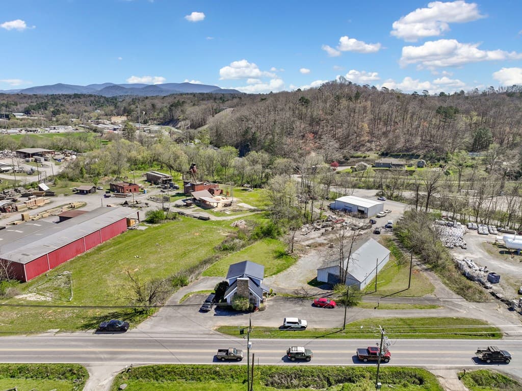 243 S Old Highway 5, Ellijay GA 30540 - Photo
