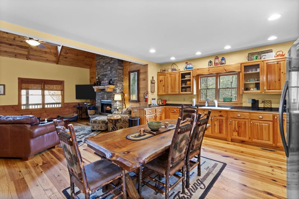 40 Graham Court, Ellijay GA 30540 - Photo