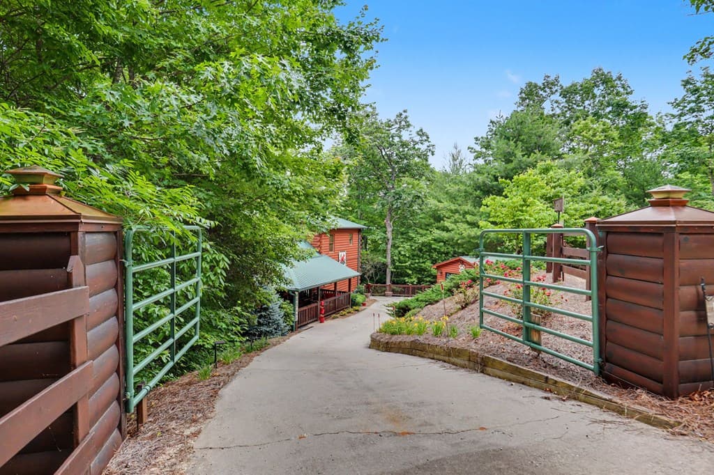 87 Greenberry Trail, Blairsville GA 30512 - Photo
